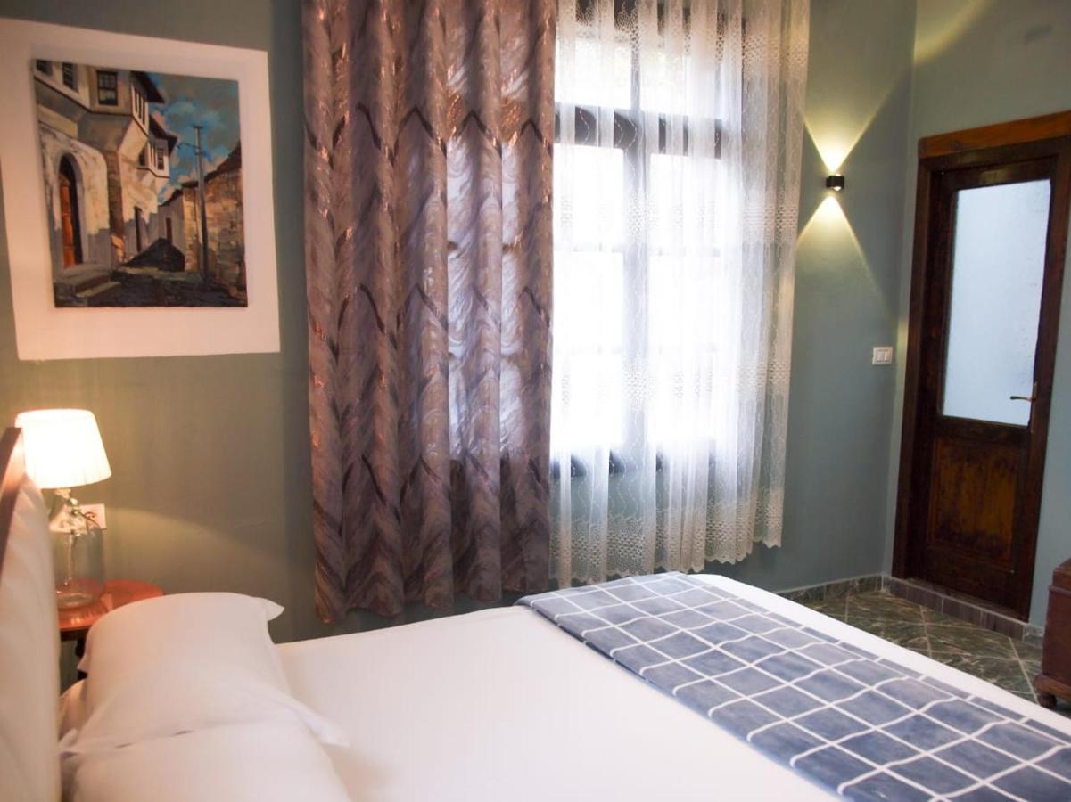 Villa Mishel Berat Szoba fotó